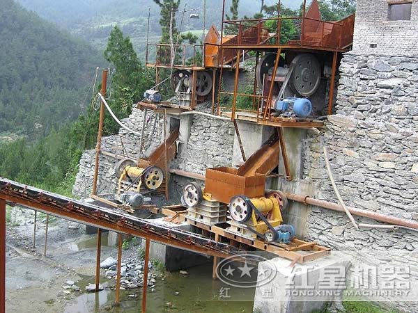 鐵礦石顎式破碎機技術(shù)參數(shù)